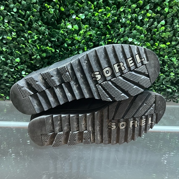 Sorel Women's Black Ankle Boots - Picture 2 of 8